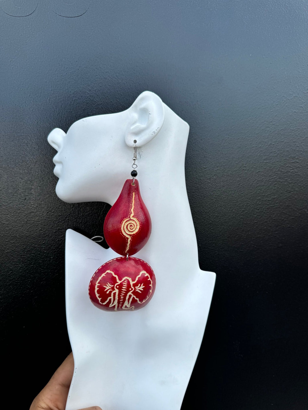 Red Calabash Tribal Expressions Earrings - Trufacebygrace