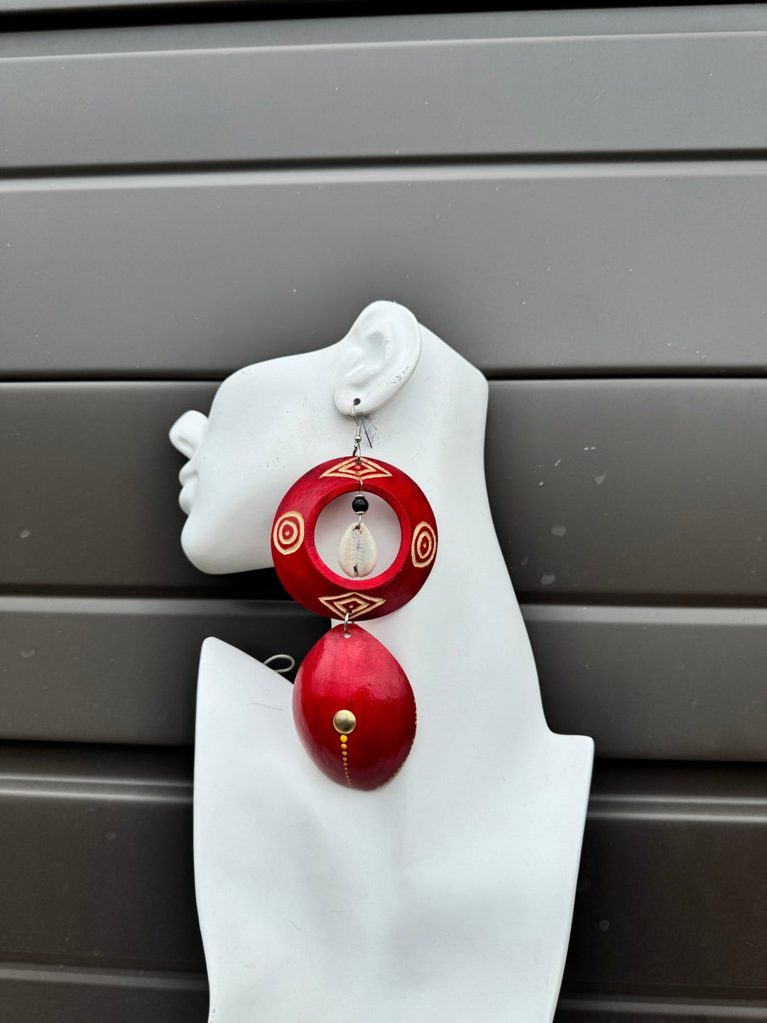 Red Calabash Tribal Expressions Earrings - Trufacebygrace