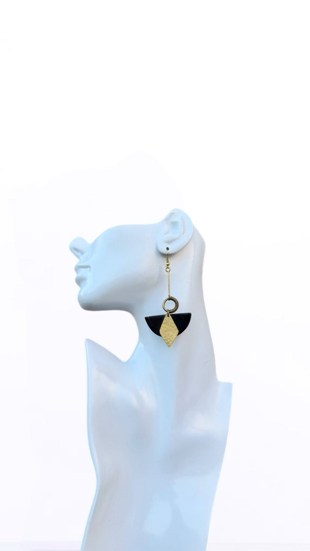 Safi Horn & Brass Dangle Earrings - Trufacebygrace