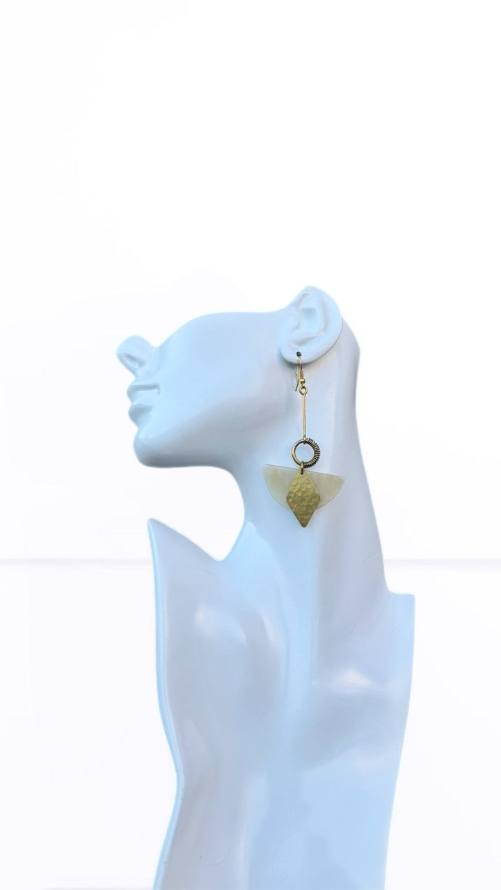 Safi Horn & Brass Dangle Earrings - Trufacebygrace