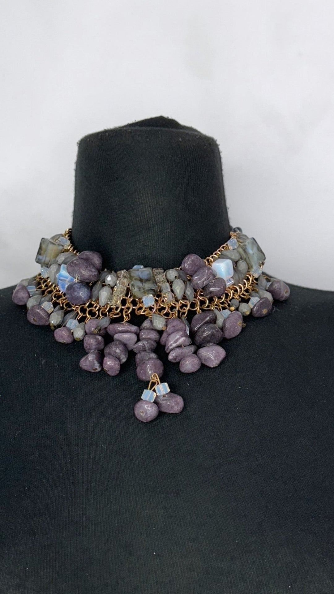 Sample: Bowo Stone Cluster Choker Necklace - Trufacebygrace