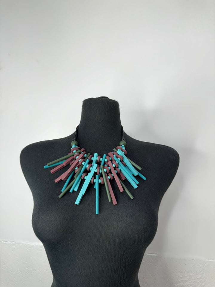 Sample : Ebony Spikes Layered Necklace - Trufacebygrace