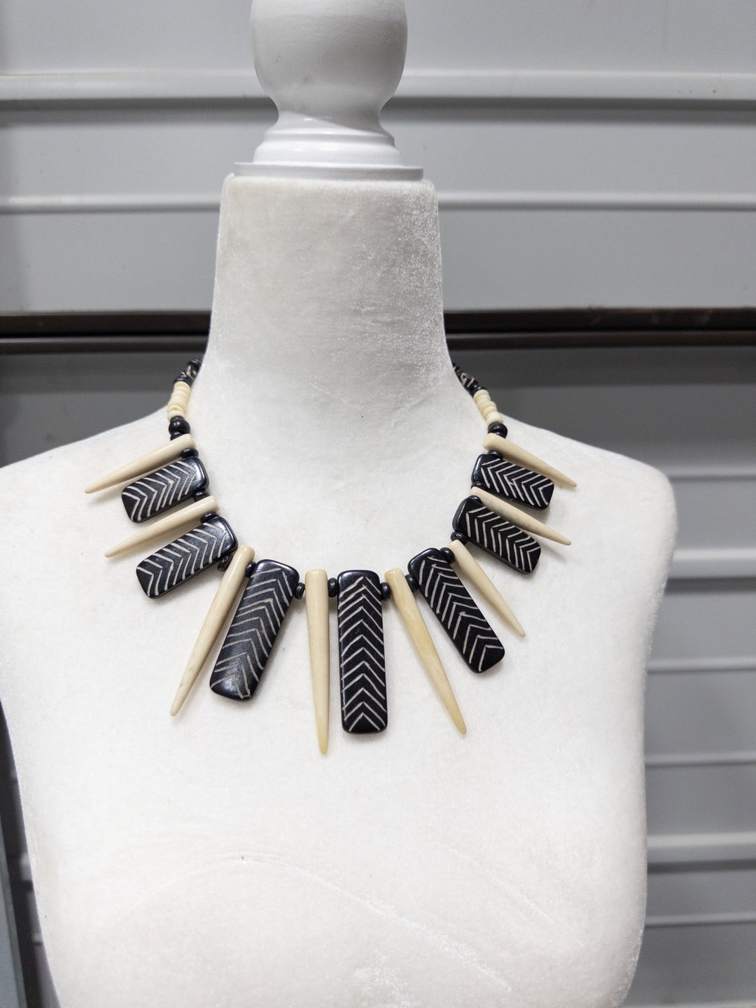 Sample: Monochrome Chevron Spike Necklace - Trufacebygrace