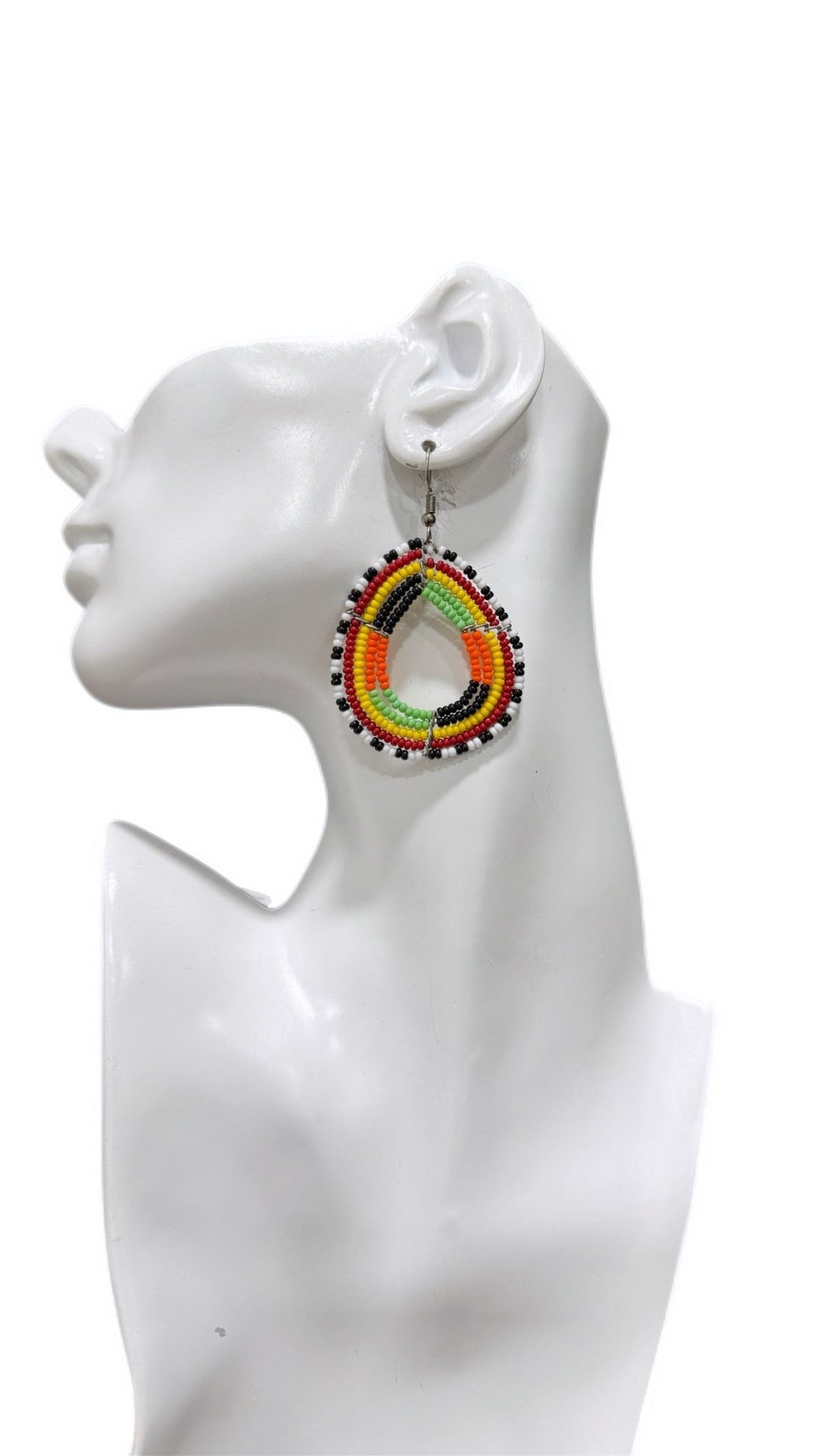 Sample : Multi Beaded Oval Earrings - Trufacebygrace