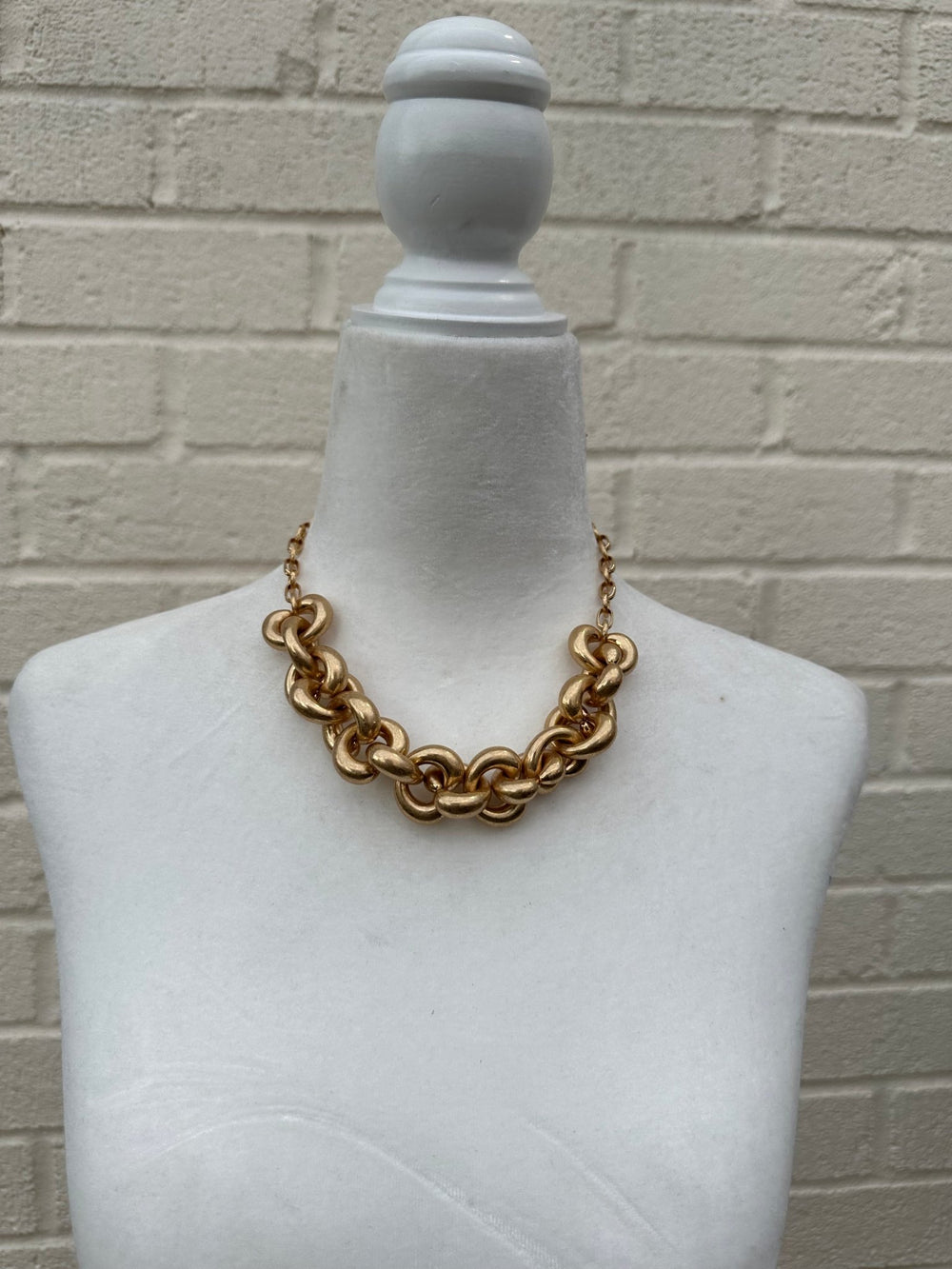 Sample : non tarnish link chain Necklace - Trufacebygrace