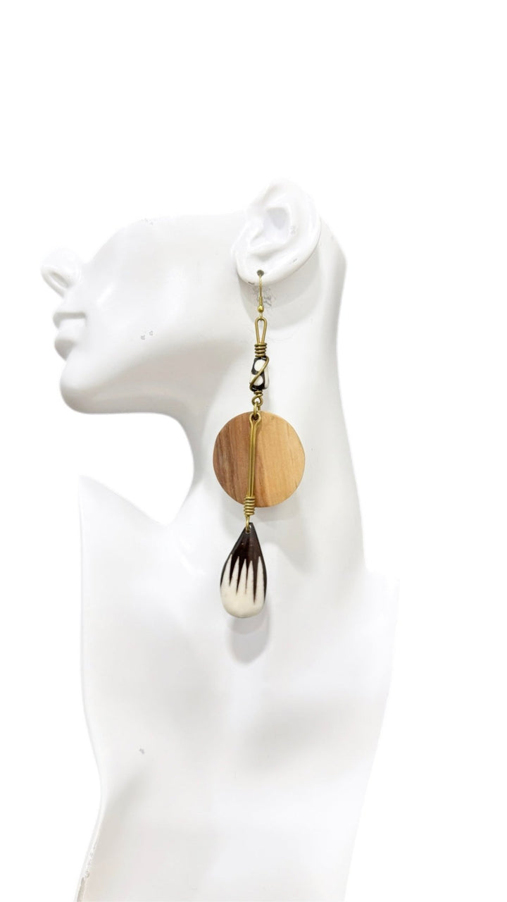 Sample : Nshira Tribal Drop Earring - Trufacebygrace