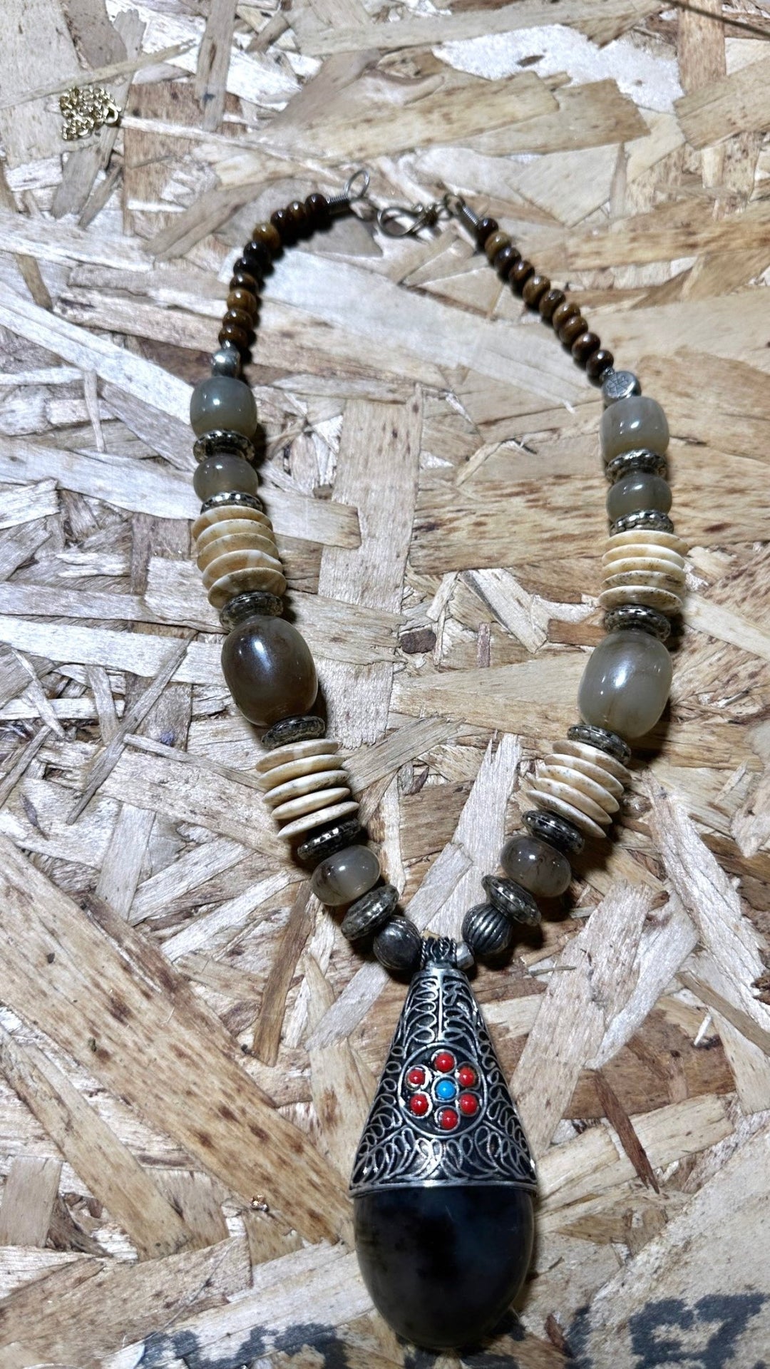 Sample : Sagoa Vintage Necklace - Trufacebygrace