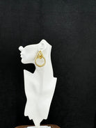 Sample : Simple stud earrings - Trufacebygrace