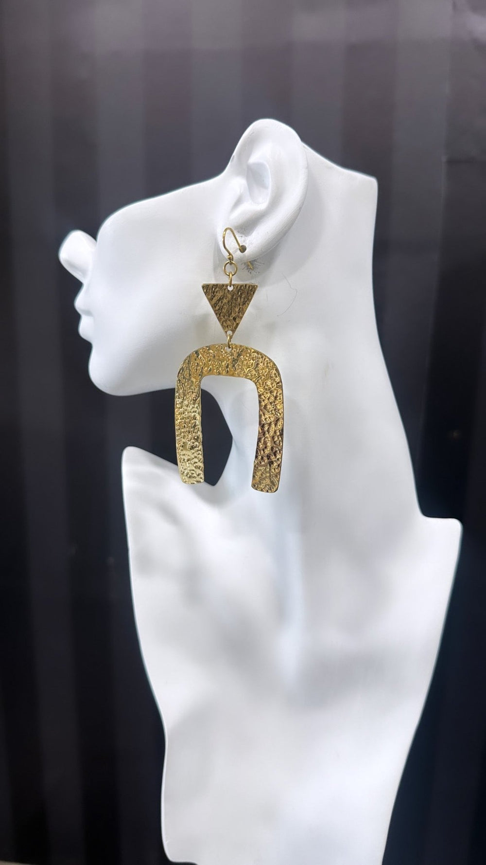 Serengeti lightweight Earrings - Trufacebygrace