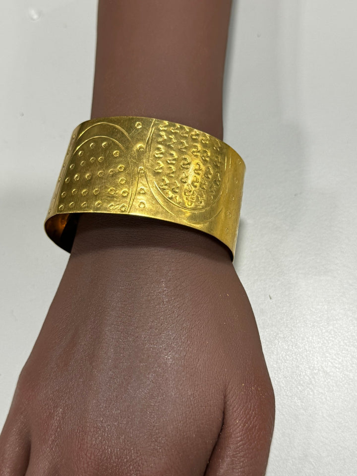 Simple Brass Bracelet - Trufacebygrace