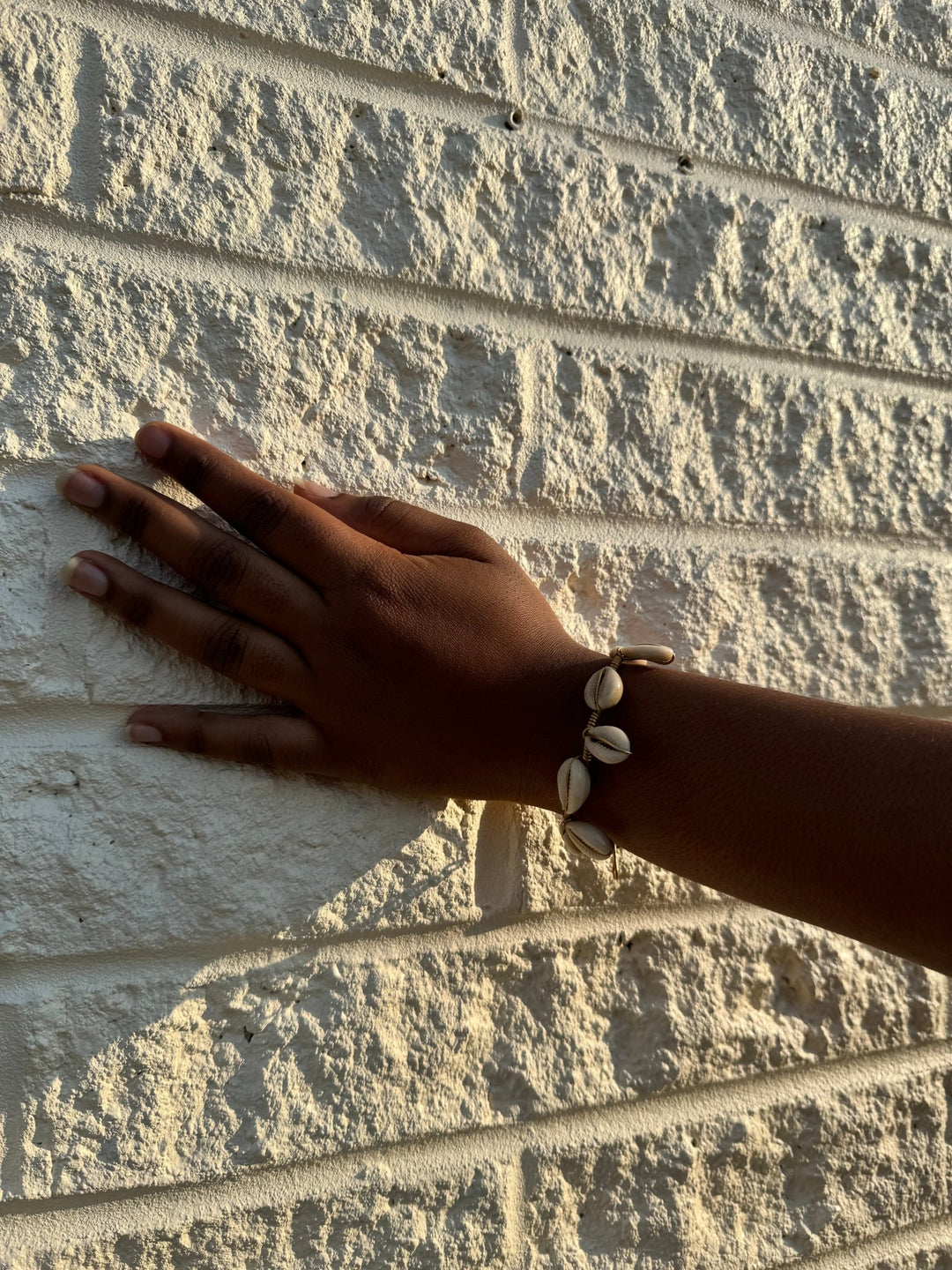 Simple Cowry shell bracelet - Trufacebygrace