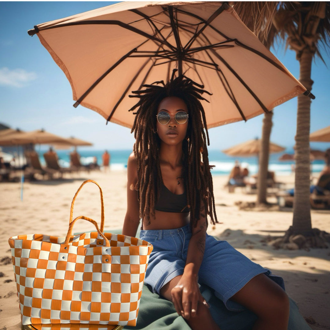 Sunny Checkered Woven Beach Bags - Trufacebygrace