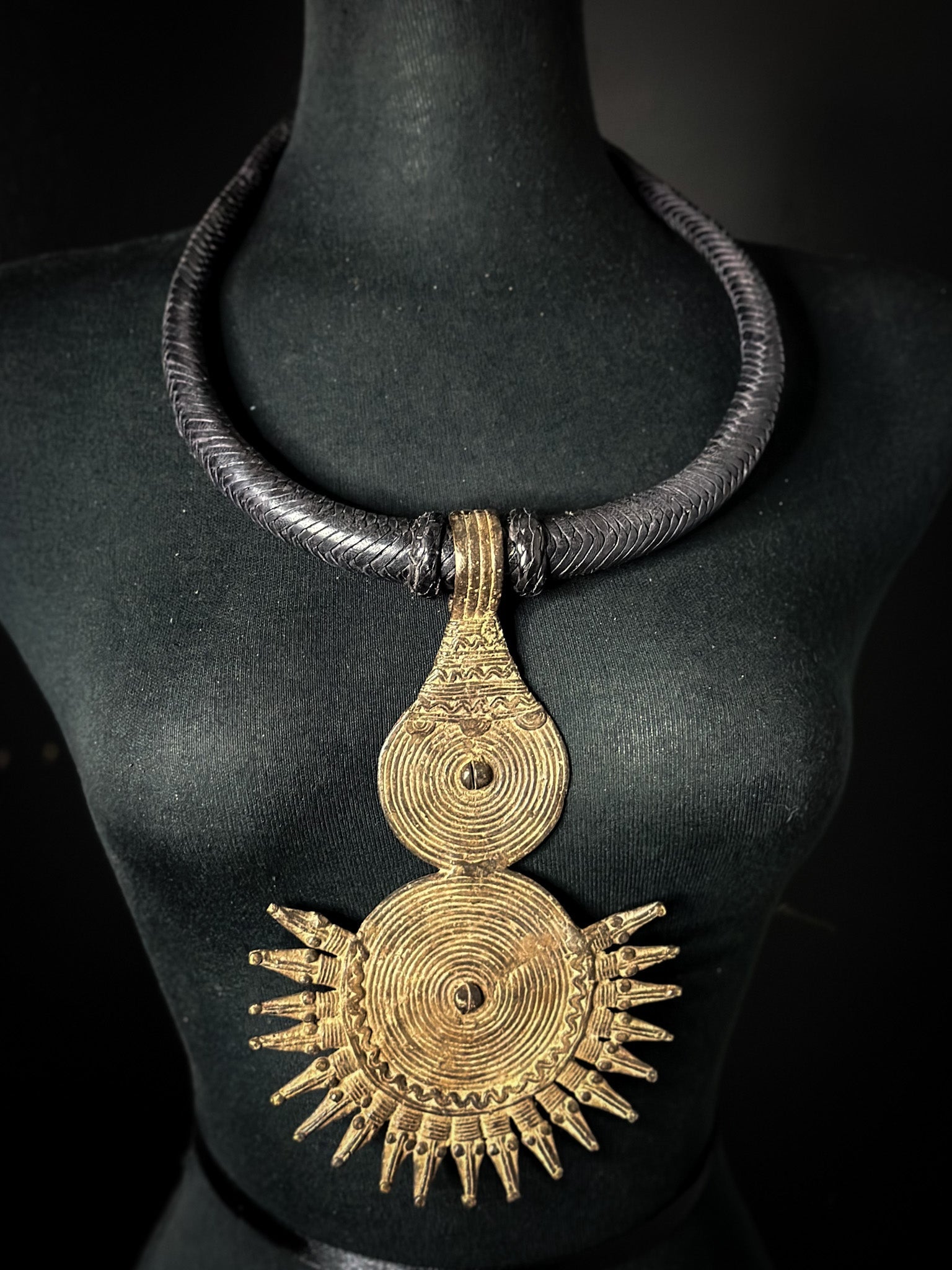 Tuareg / Berber Vintage Metal and Leather Necklace - Trufacebygrace