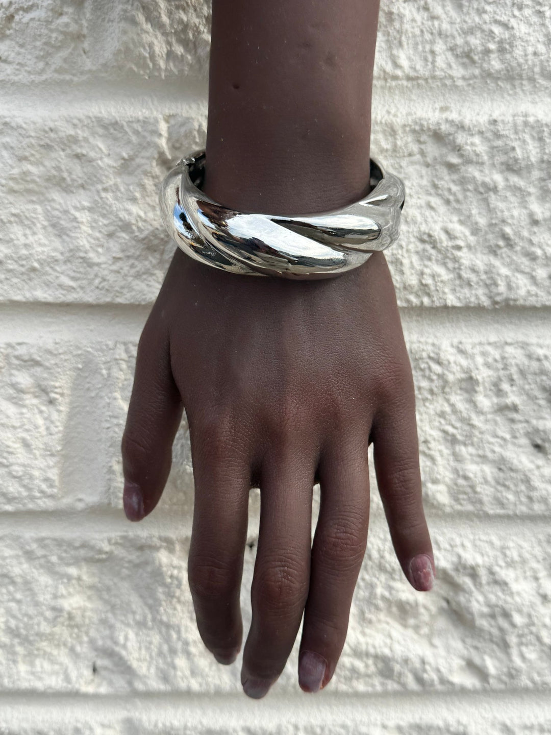 Twisty Bangle / Bracelet - Trufacebygrace