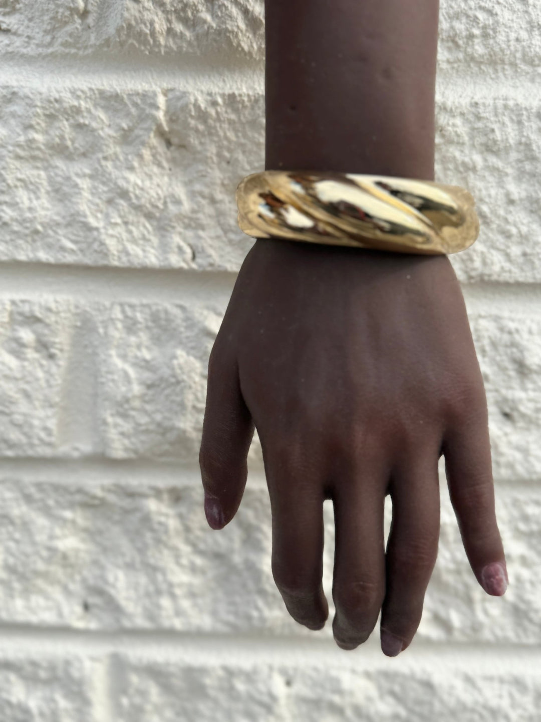 Twisty Bangle / Bracelet - Trufacebygrace