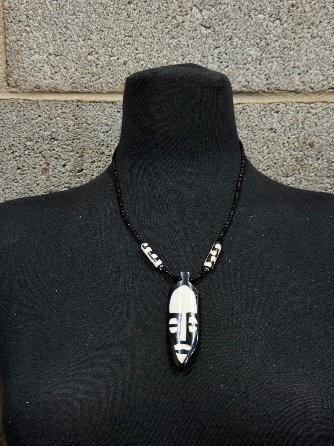 Unisex Tribal face mask Necklace - Trufacebygrace