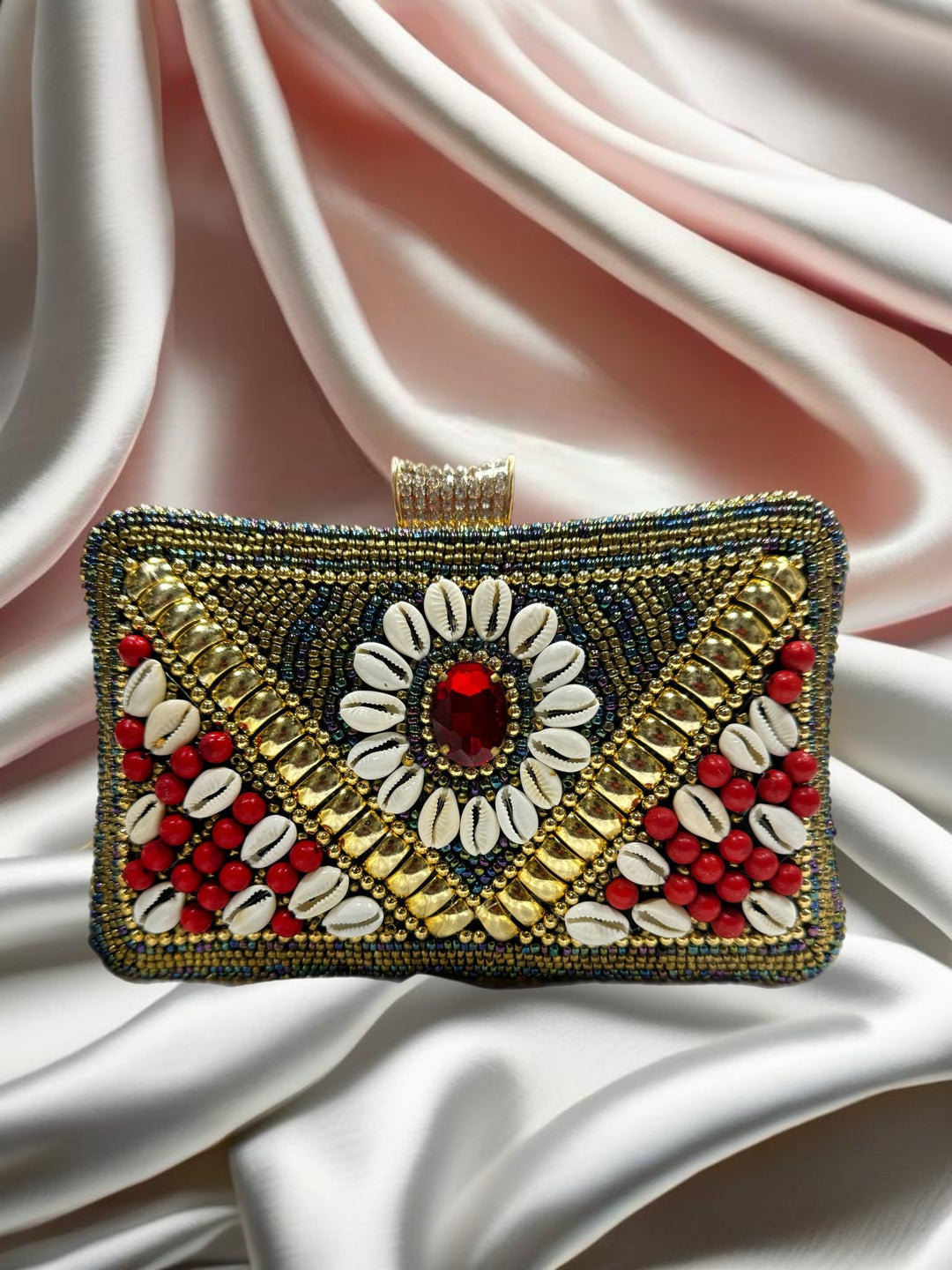 Uzuri Cowry Shell clutch/ Bag/ Purse - Trufacebygrace