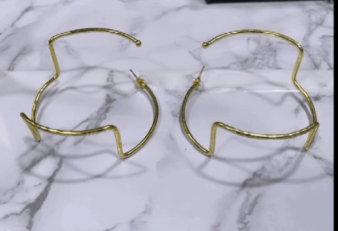 Wave Hoop Earrings - Trufacebygrace