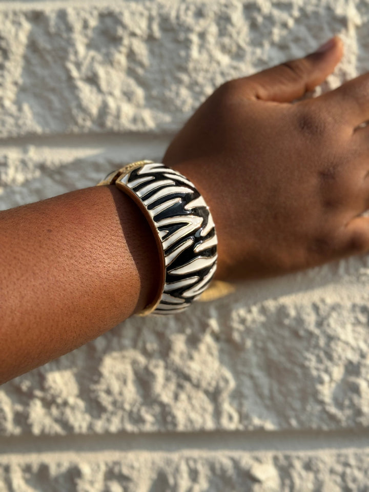 Zebra stripes Bracelet - Trufacebygrace