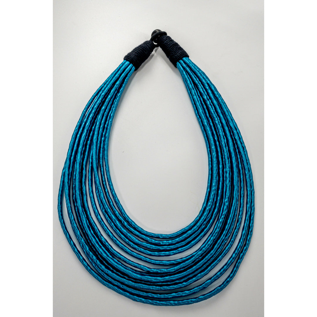 Sulewe Thread Necklace