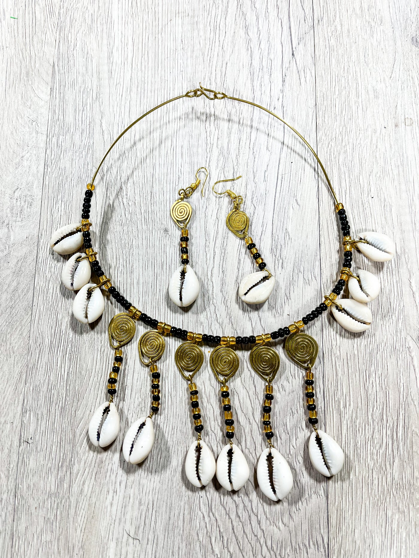 Cowry and Brass simple necklace and earrings set