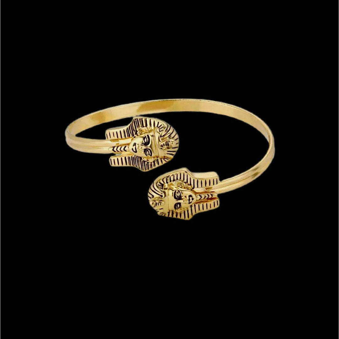 The Egyptian Queen bracelet