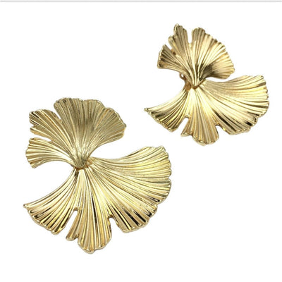 Flower Gold Earrings  - Trufacebygrace