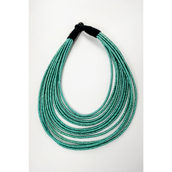 Sulewe Thread Necklace