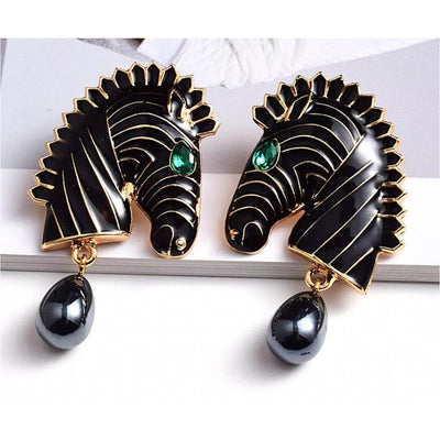 Selewa statement studs earrings - Trufacebygrace