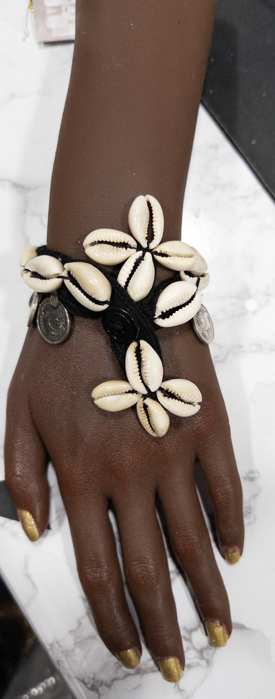 Beach Goddess Cowry shell Bracelet / Anklet