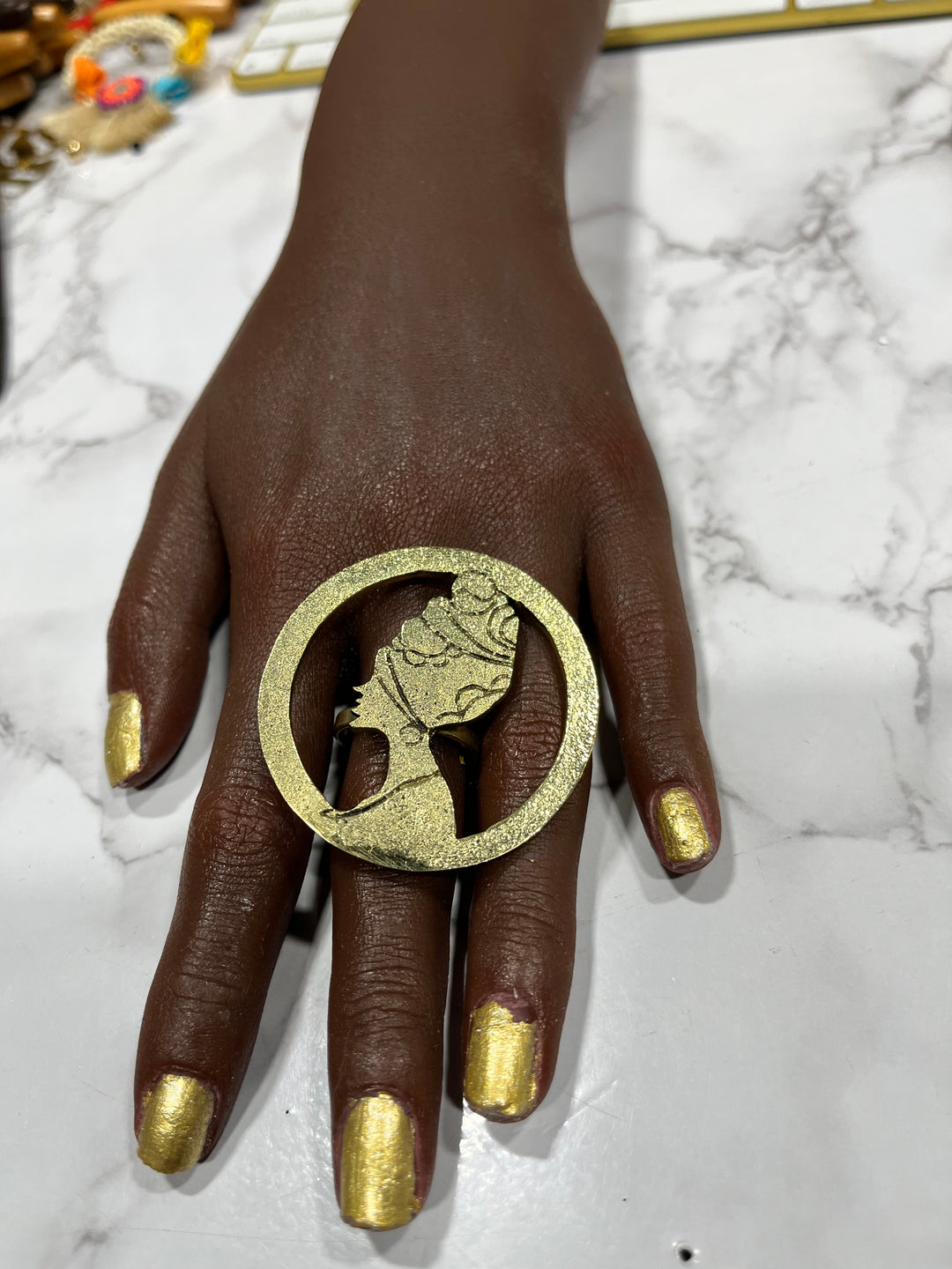 Mama Africa brass ring