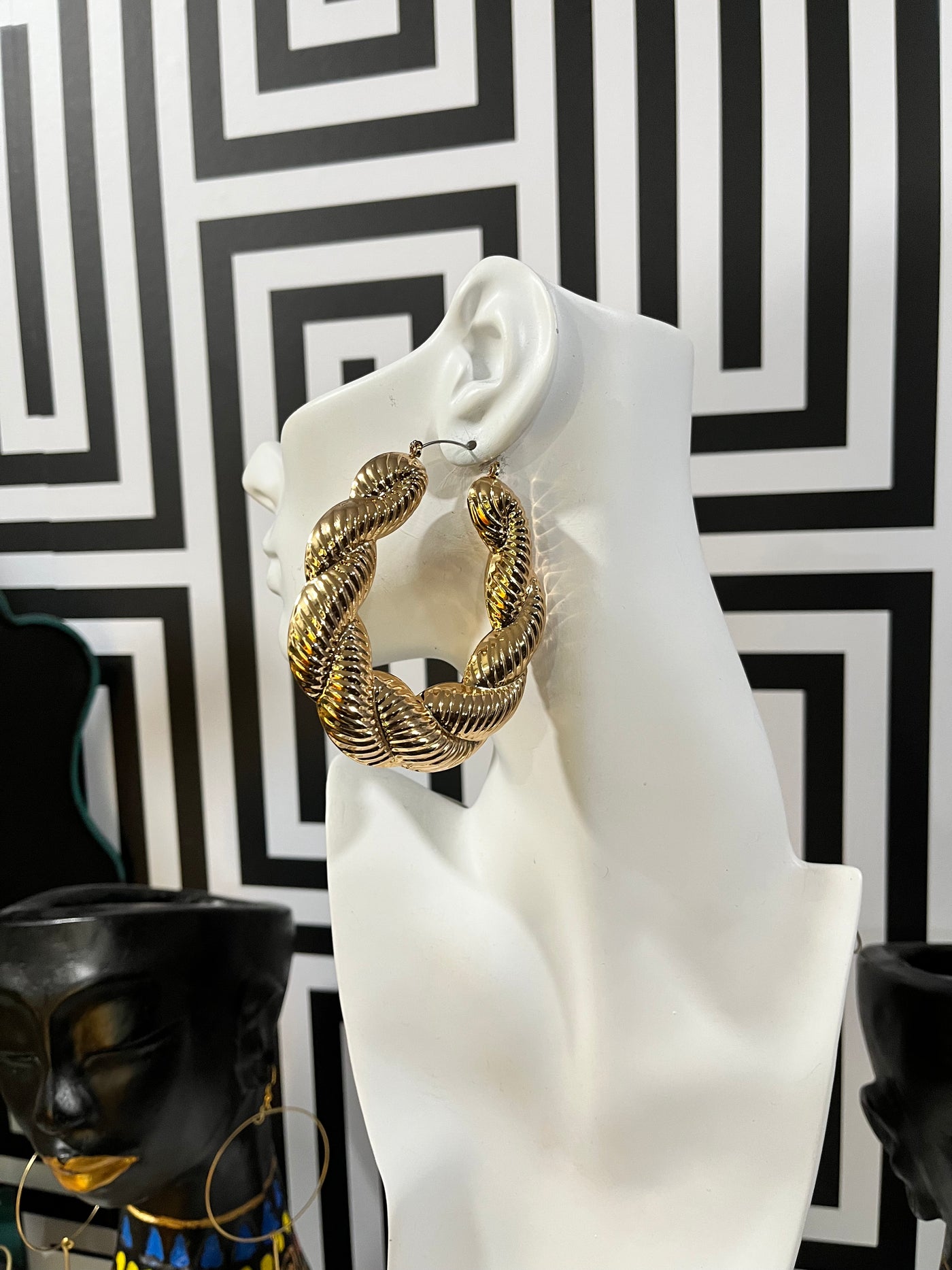 Ole School oversized Hoops Earrings