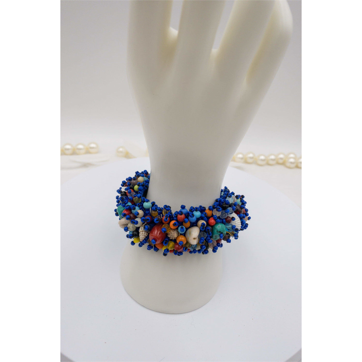 Owusua shell and glass beads Bracelet - Trufacebygrace