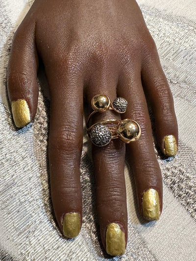 The Rich Auntie Ring