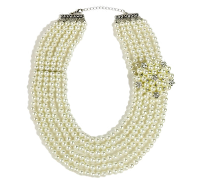 Titino vintage style pearl necklace
