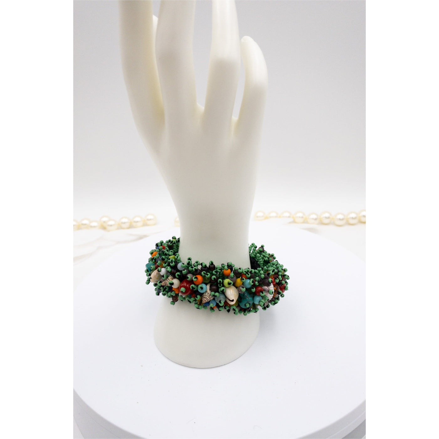 Owusua shell and glass beads Bracelet - Trufacebygrace